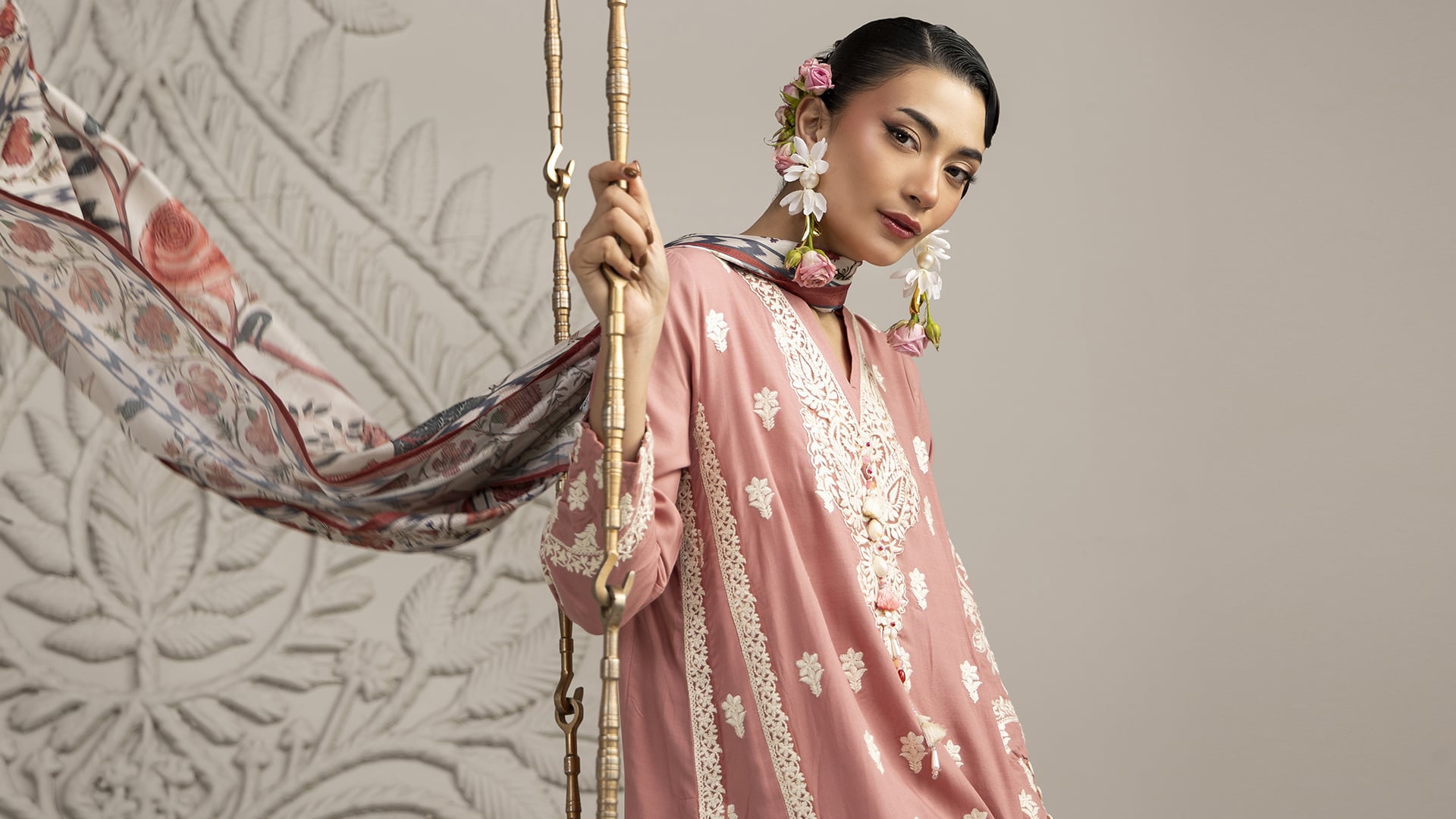 Khaadi Background